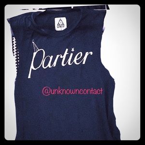 🖤UNIF PARTIER 🎉 MUSCLE TEE🖤